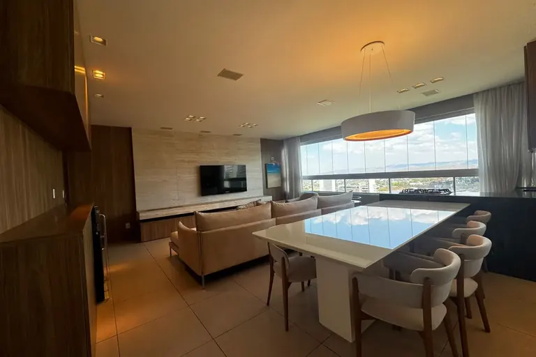 Apartamento de 3 quartos com 115 m² para alugar no Bacchereto, Vila da Serra