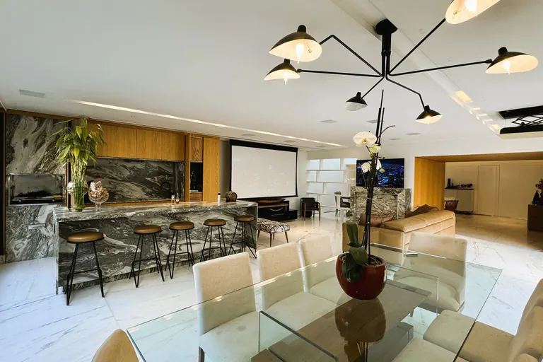 Apartamento de 4 quartos com 306 m² à venda no The Falls, Vila da Serra