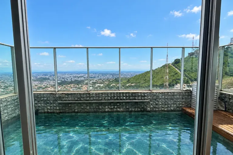 Cobertura de 3 quartos com 440 m² à venda no Villa Reale, Vila da Serra
