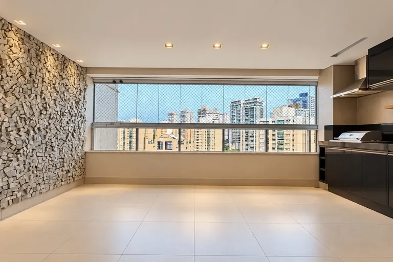 Apartamento de 3 quartos com 113 m² para alugar no Four Seasons, Vila da Serra