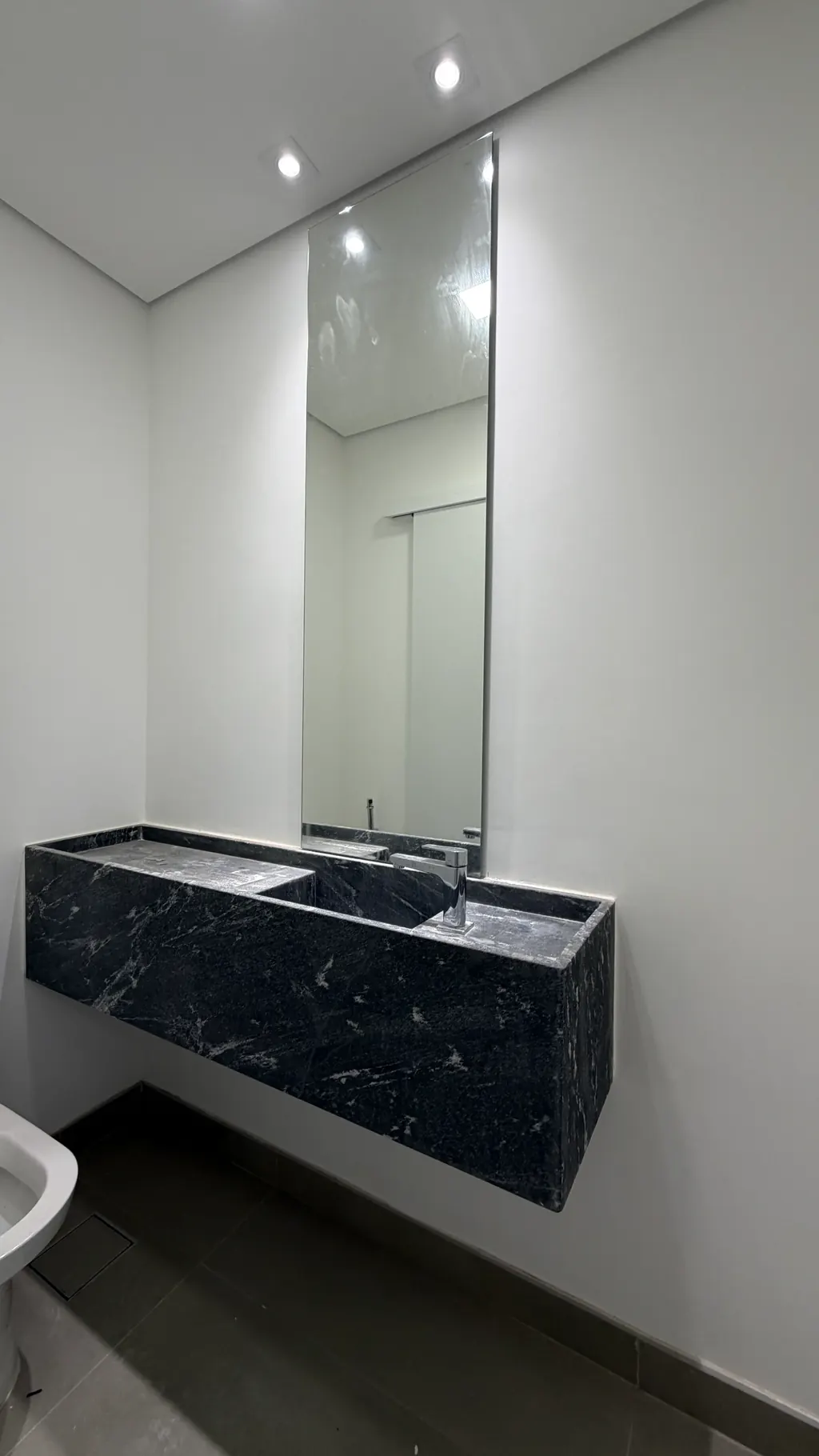 Apartamento de 3 quartos para alugar no Luar, Vale do Sereno – foto 4