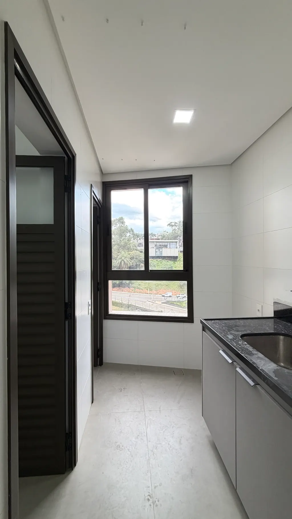 Apartamento de 3 quartos para alugar no Luar, Vale do Sereno – foto 10