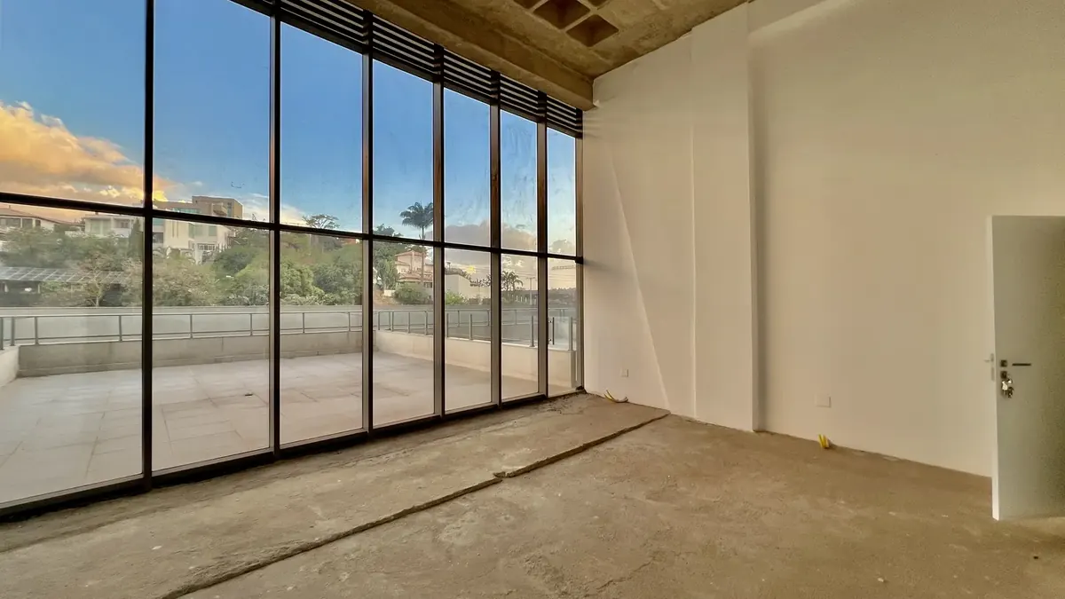 Sala comercial com 129 m² para alugar no Edifício Ventura, Vale do Sereno